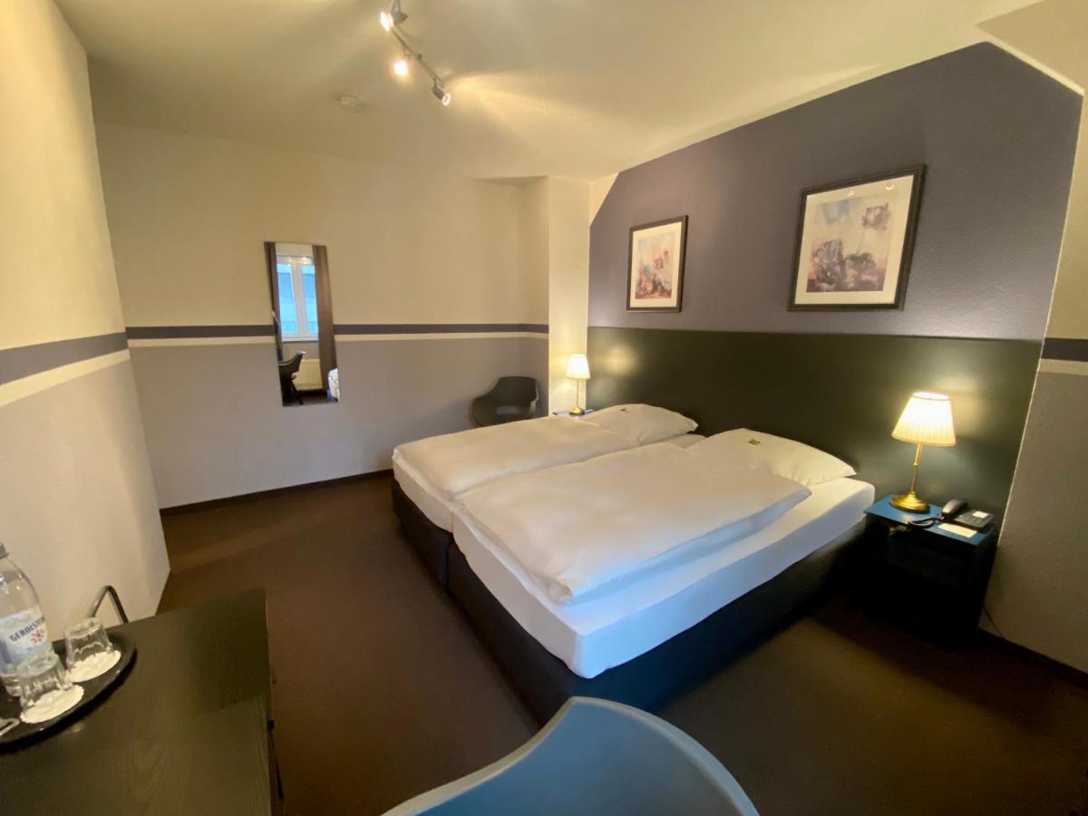 Hotel Kaiserswerth Дюссельдорф Экстерьер фото